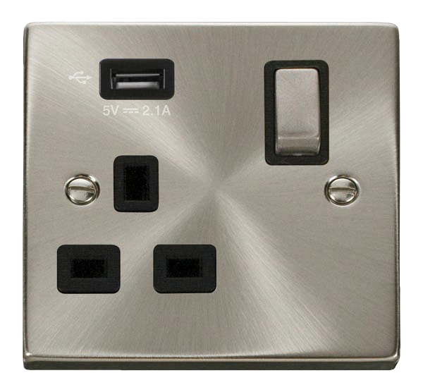 13A Ingot 1 Gang Switched Socket Outlet With Single 2.1A USB Outlet